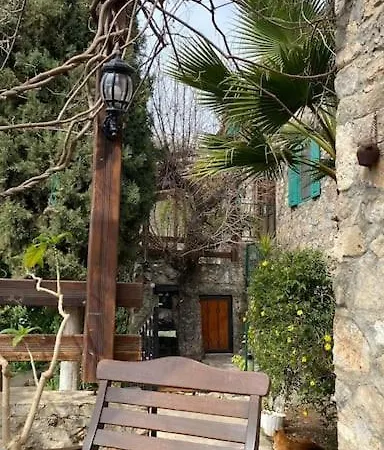 Orman Icinde Muhtesem Kayakoy
